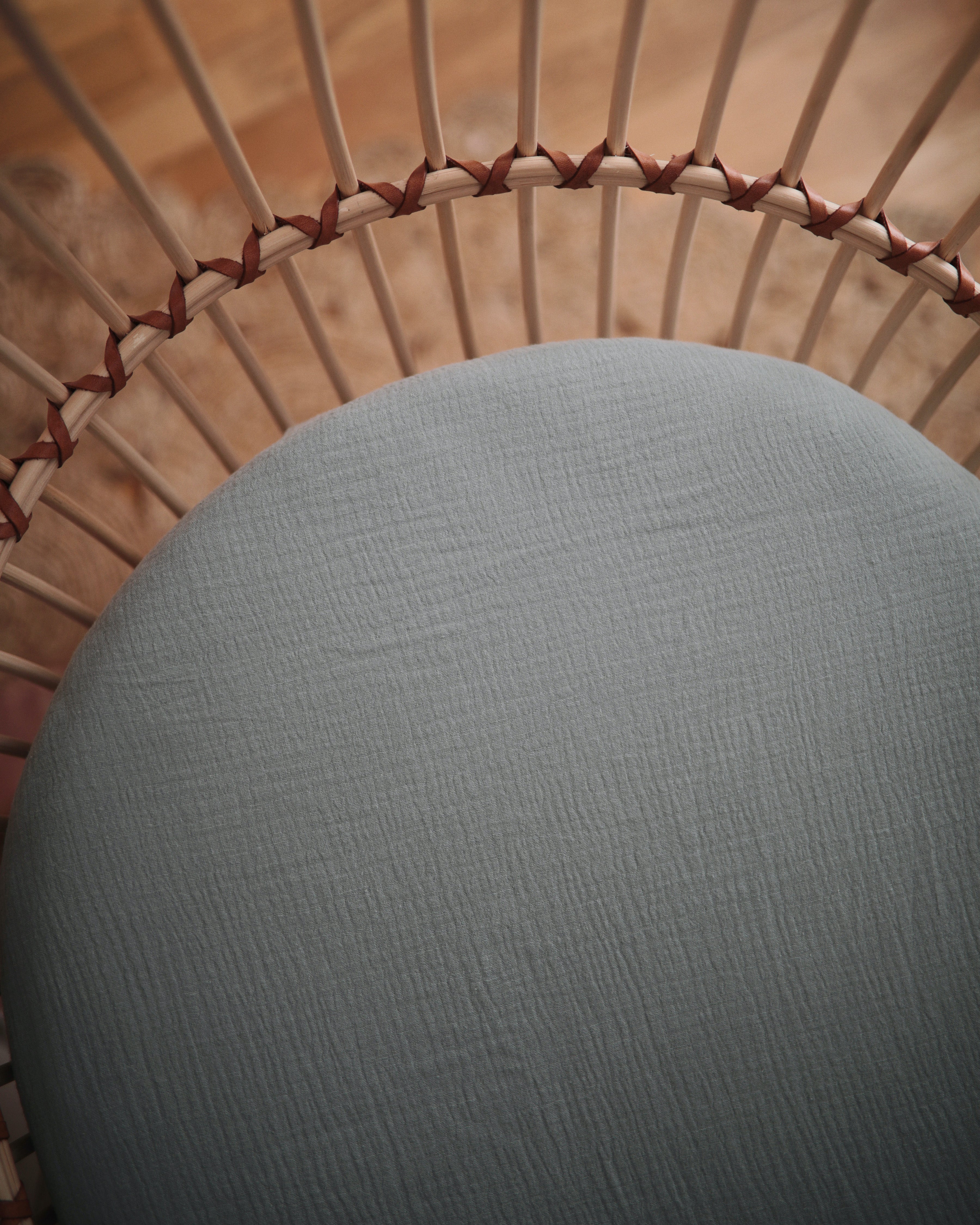 Muslin crib sheets (Roman Green)